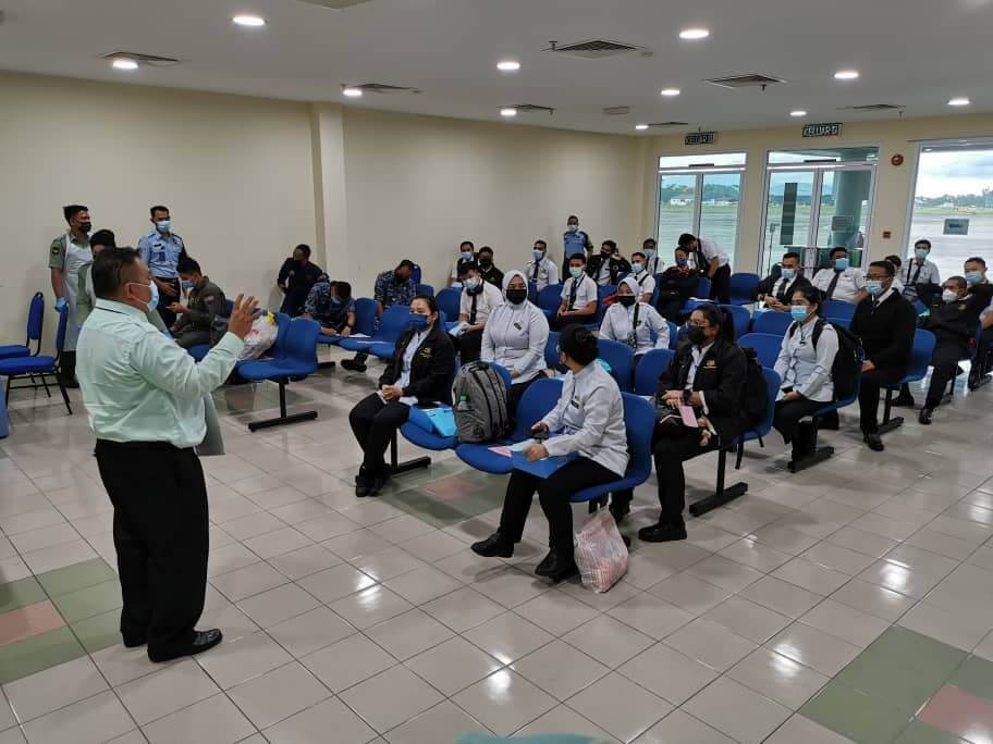 Batch Pertama Pegawai KKM Dari Semenanjung Dihantar Khas Guna Pesawat A400M TUDM