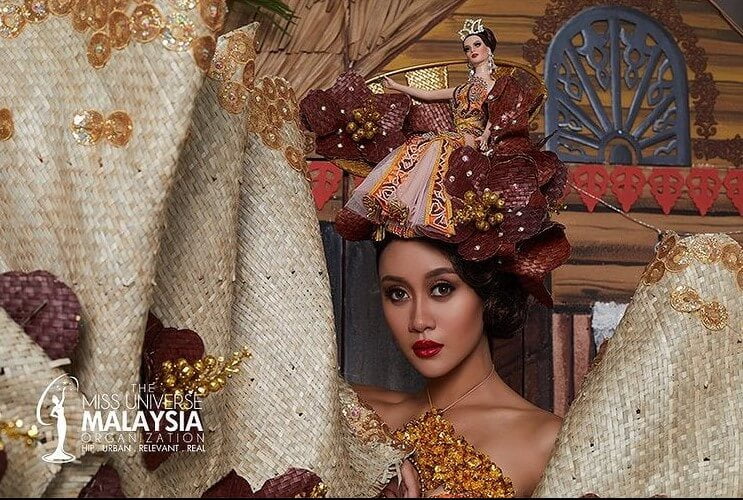 Rumah Kampung 3D Yang Megah Ini Bakal Jadi Taruhan Kostum Nasional Miss Universe Malaysia 2020