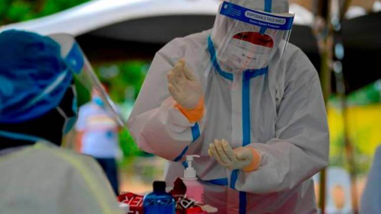 TERKINI: Sarawak Kembali Catat Kes COVID-19 Tertinggi Di Malaysia Dengan 238 Kes Positif