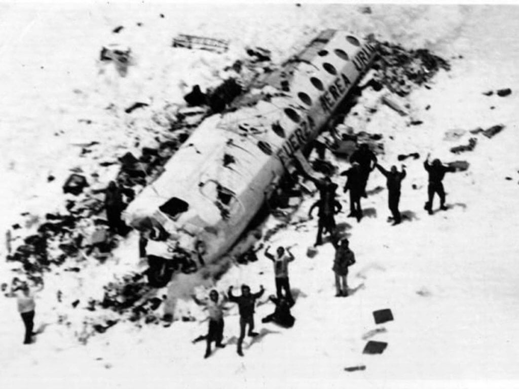 1 andes planecrash Terpaksa Jadi Kanibal Untuk Terus Hidup, Ini Kisah Mangsa Terselamat Nahas Pesawat Andes 1972