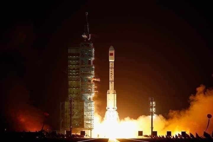 Rocket Dilancarkan China Gagal Dikawal, 21 Tan Serpihan Mungkin Akan Terhempas Ke Bumi