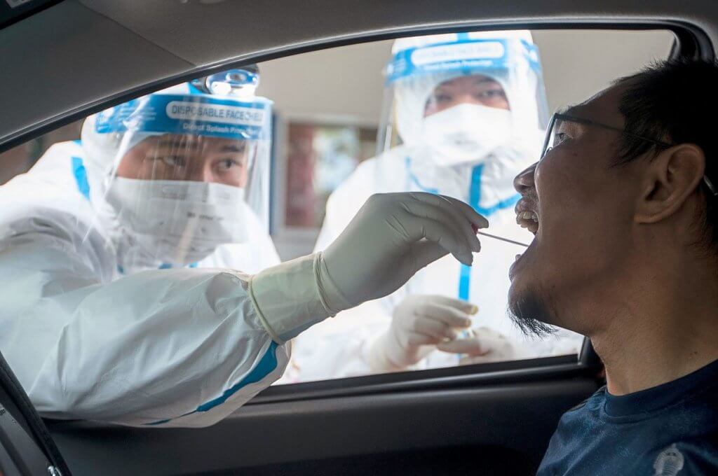 692229 Tak Perlu Lagi Pergi Ke Klinik, Warga Kapit Boleh Buat Saringan COVID-19 Di Pusat Sehenti
