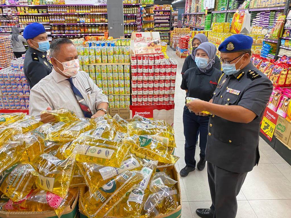Susulan PKP Sabtu Ini, Pembelian Panik Sudah Mulai Kelihatan Di Sarawak