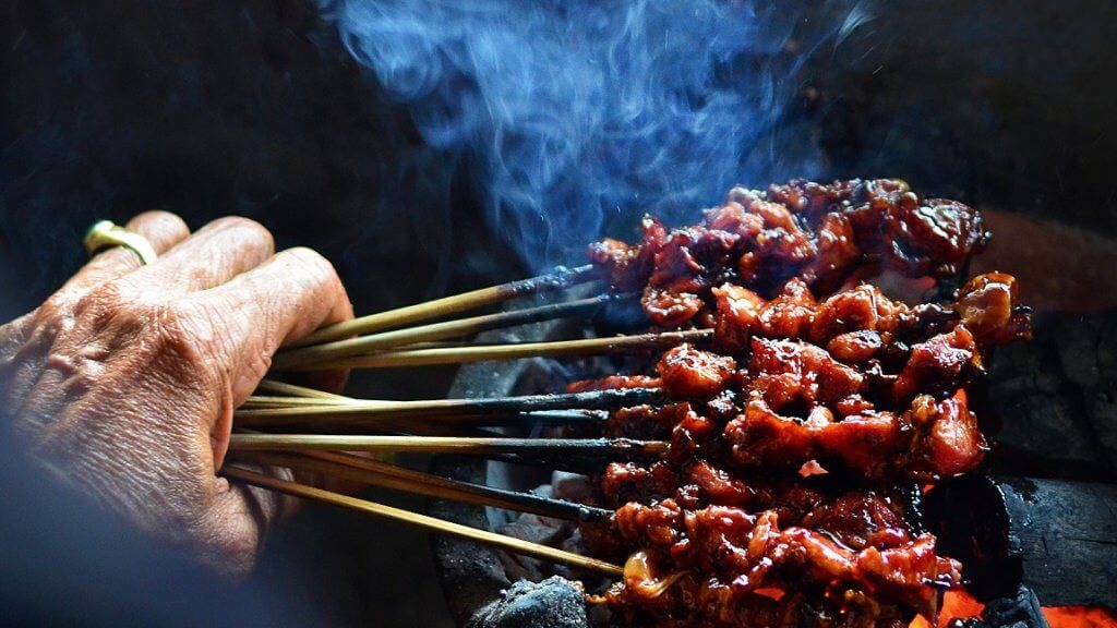 Kirim Sate Beracun Untuk Bekas Kekasih, Sebaliknya Anak Penghantar Makanan Pula Maut