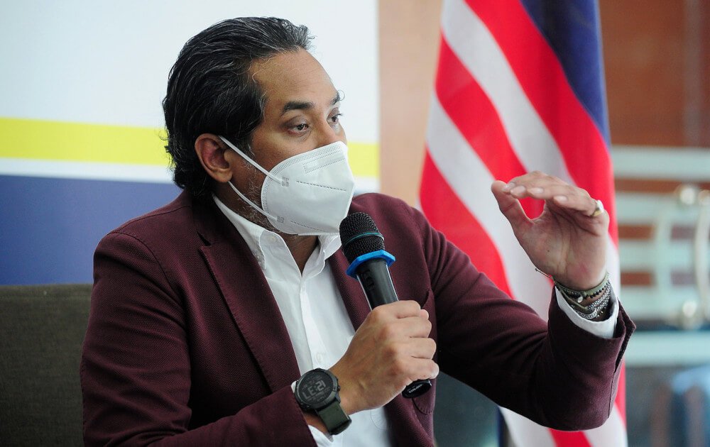 Malaysia Kini Pertimbangkan Guna Campuran Dua Vaksin Daripada Jenama Yang Berbeza