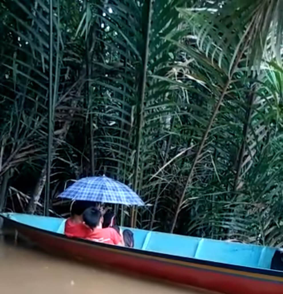 PdPR Dalam Bot Demi Jaringan Internet, Inilah Nasib Pelajar Di Kampung Sawai Matu Sarawak