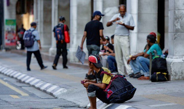 Vaksinasi Gelandangan Di Sarawak Dijadual Akan Bermula 28 Julai Ini