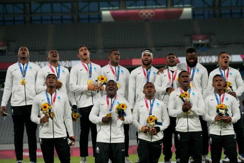 Guna Pesawat Kargo Ikan Ke Olimpik, Ragbi 7's Fiji Pulang Bawa Emas Olimpik
