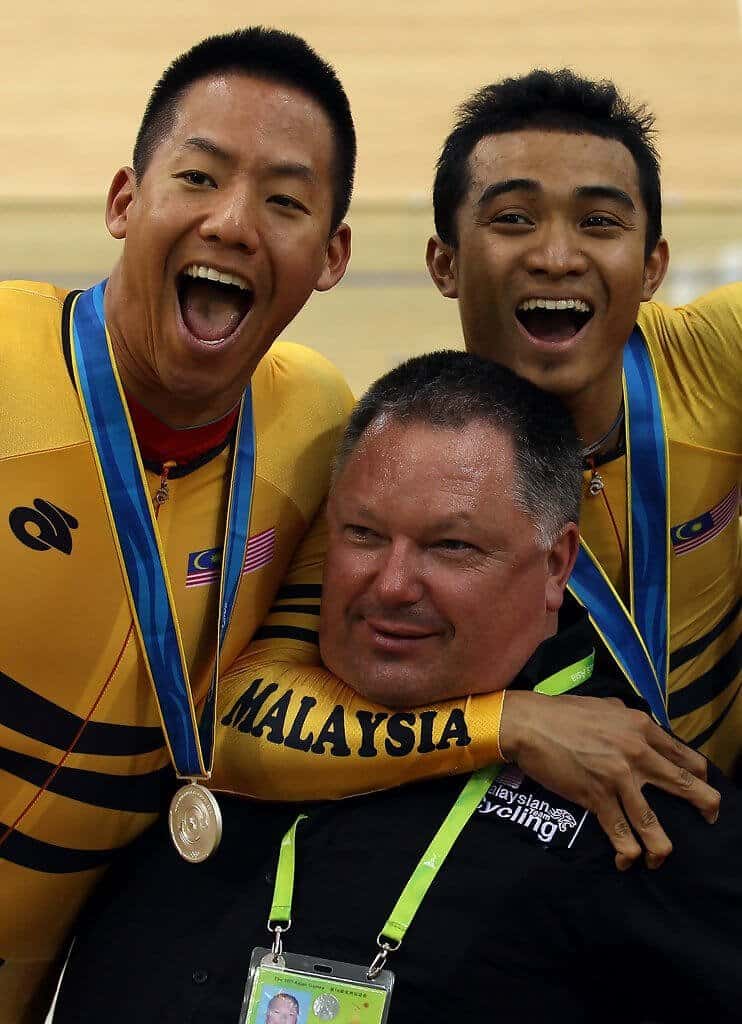 Fakta Menarik Tentang John Beasley, Jurulatih Berbasikal Trek Yang Sangat 'Sayang' Pada Atlet Malaysia