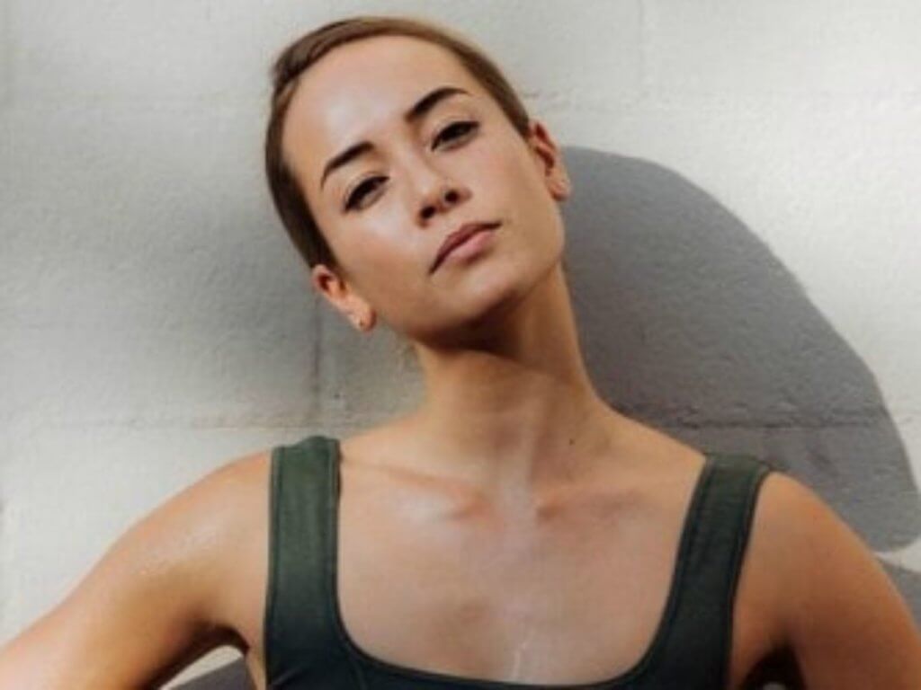 Anak Kacukan Sabah Miliki PhD, Kenali Isteri Pelakon 'The Flash' Andrea Thoma