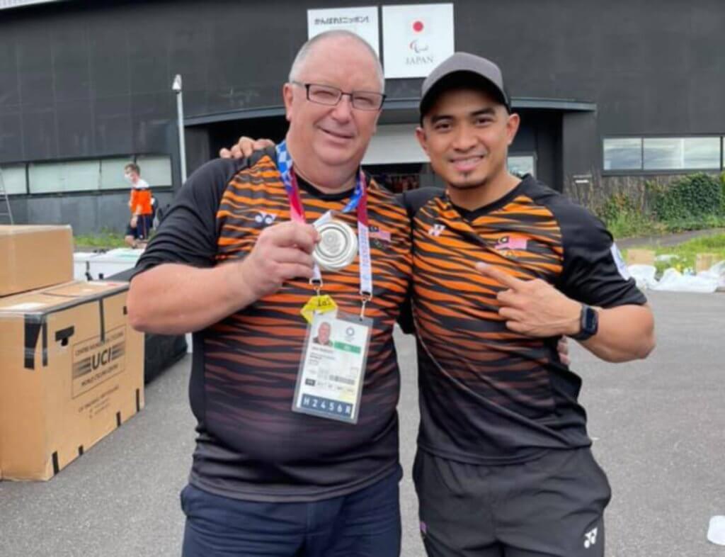 Fakta Menarik Tentang John Beasley, Jurulatih Berbasikal Trek Yang Sangat 'Sayang' Pada Atlet Malaysia