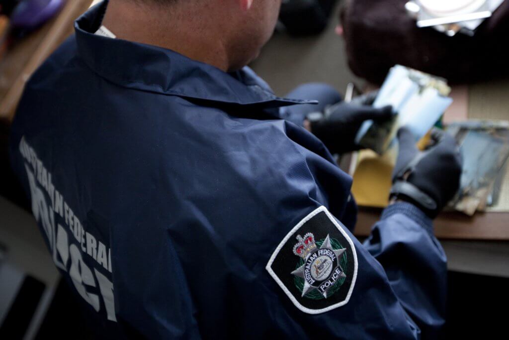 Dicekup Pihak Berkuasa Australia, Lelaki Asal Lundu Ini Rupanya Pedofilia Paling Dikehendaki Di Dunia