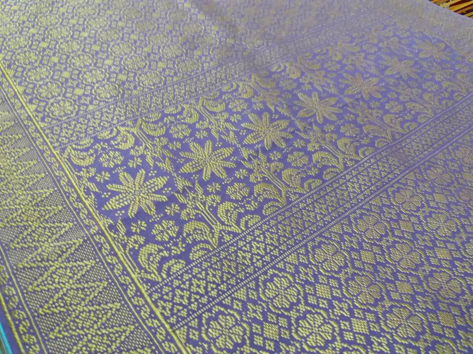 Ditenun Menggunakan Sifir Khas, Kenali Keunikan Songket Sarawak