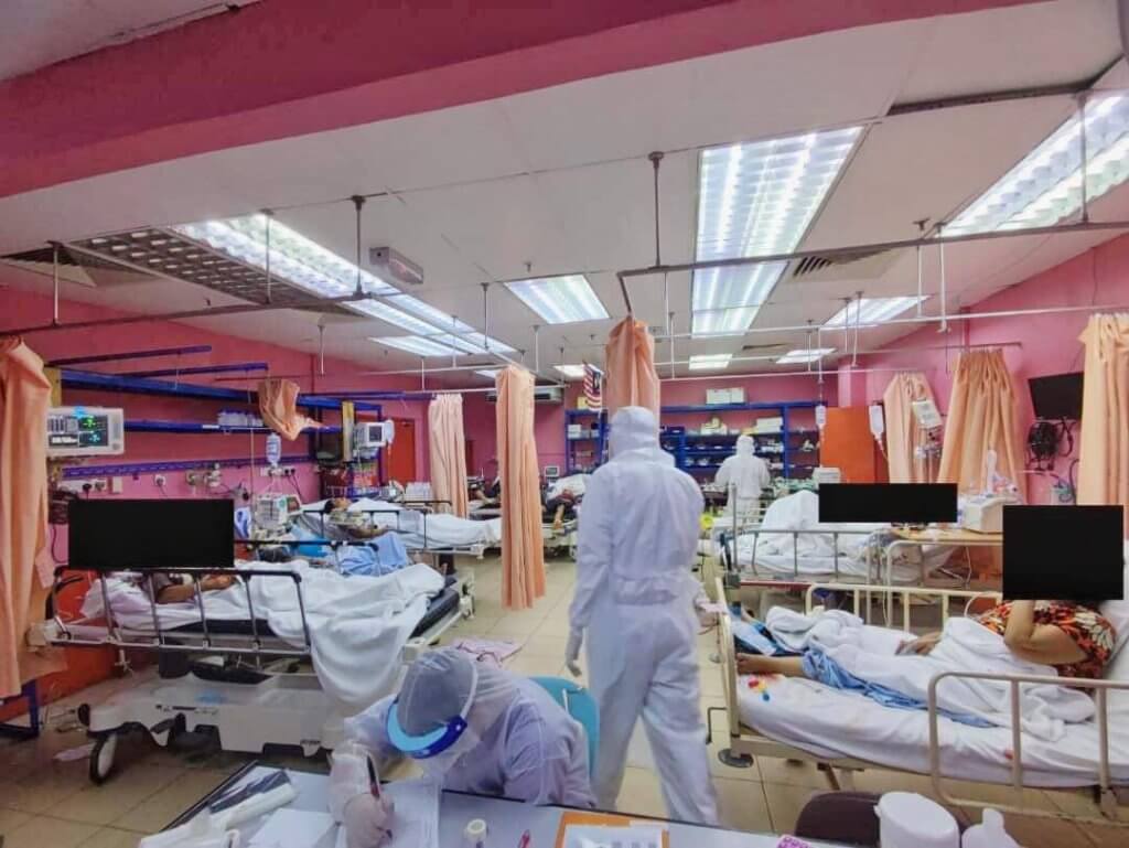 Sampai Duduk Di Koridor Dengan Tangki Oksigen, Doktor Dedah Realiti Hospital Sesak Di Sabah