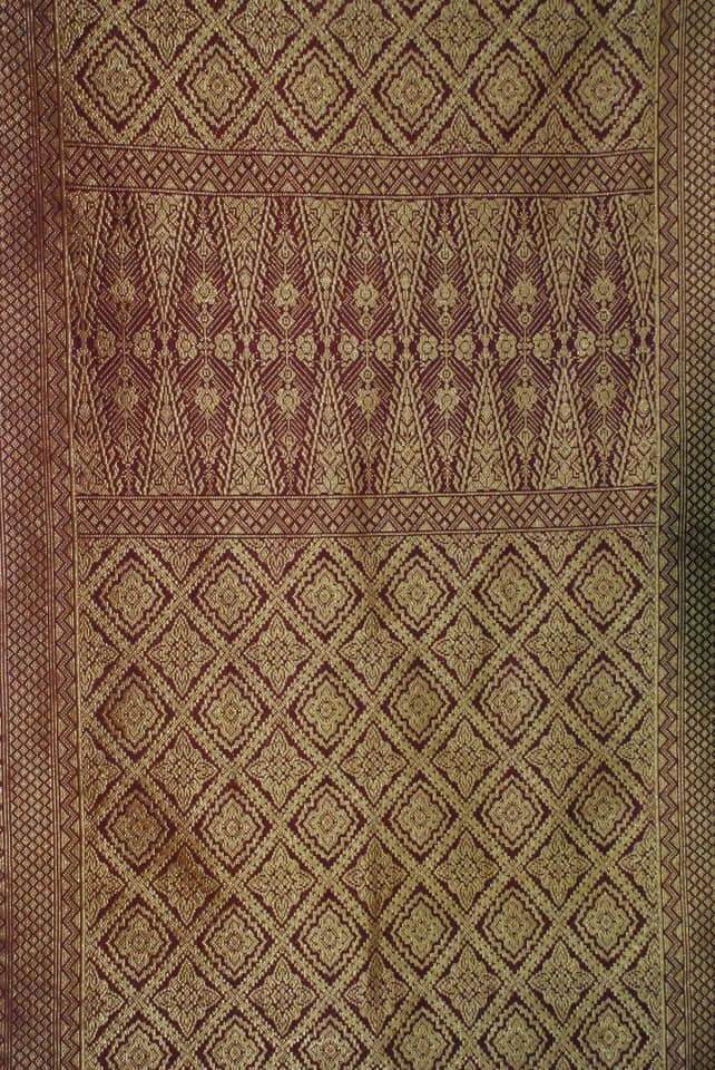 Ditenun Menggunakan Sifir Khas, Kenali Keunikan Songket Sarawak
