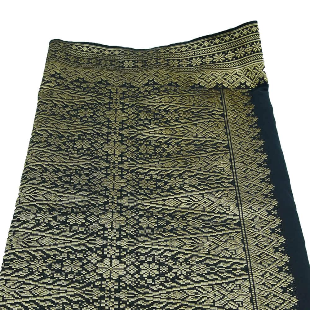 Ditenun Menggunakan Sifir Khas, Kenali Keunikan Songket Sarawak