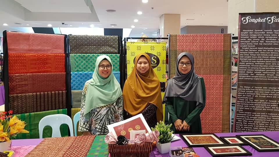 Ditenun Menggunakan Sifir Khas, Kenali Keunikan Songket Sarawak