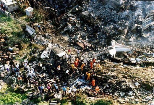 Mengimbau Nahas Dahsyat MAS Fokker 50 Yang Terhempas Di Kampung Setinggan Tawau Pada Tahun 1995