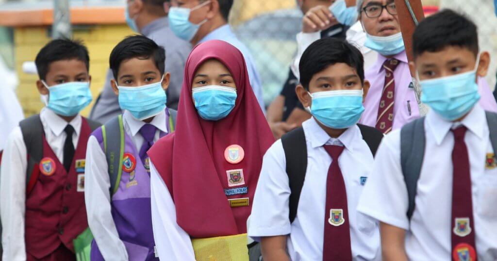 Persediaan Awal Pembukaan Sekolah Di Sarawak, Vaksinasi Remaja 12 Hingga 15 Tahun Bermula Khamis Ini