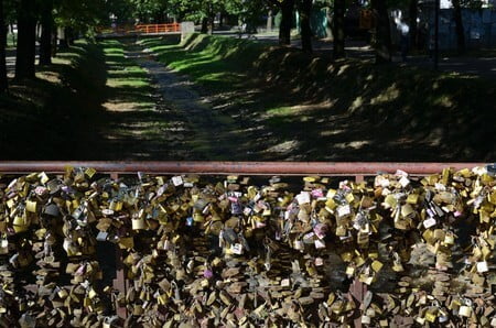 Mangga Dan Jambatan, Bagaimana Jambatan Cinta Bermula Dan Menjadi Trend