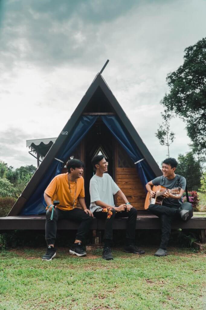 Sumiran Eco Camp, Destinasi Berkhemah 'All-in-1' Siap Ada Flying Fox Terpanjang Di Sarawak!