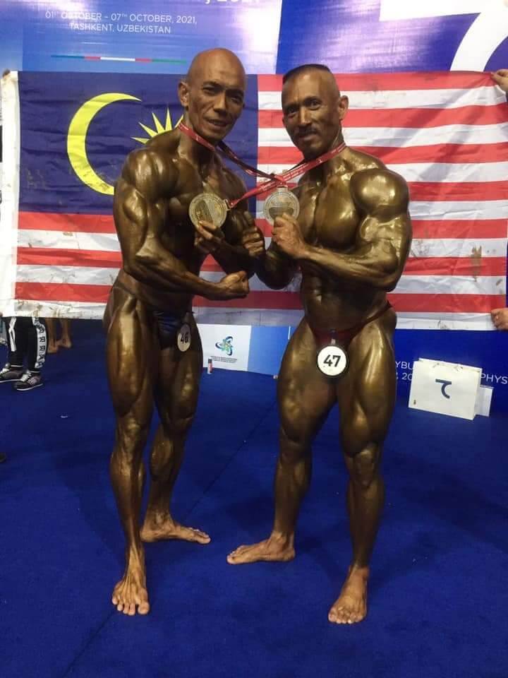 2 'Abang Sado' Sarawak Rangkul Pingat Buat Malaysia Dalam Kejuaraan Bina Badan Dunia Di Uzbekistan