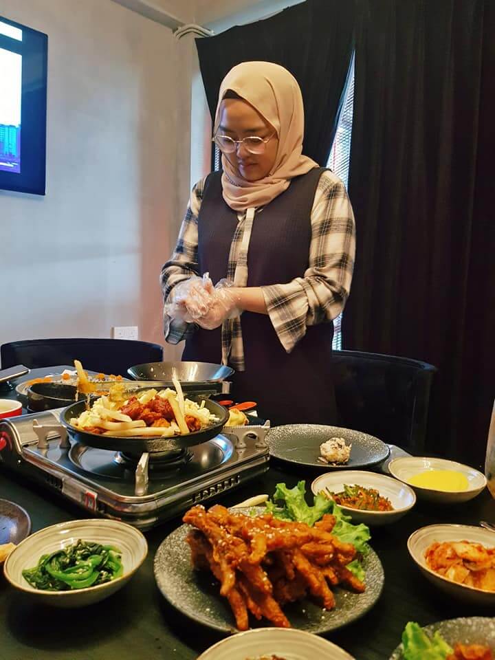 Ini 6 Port Makan Menarik Yang Anda Boleh Cuba Di Saradise Kuching