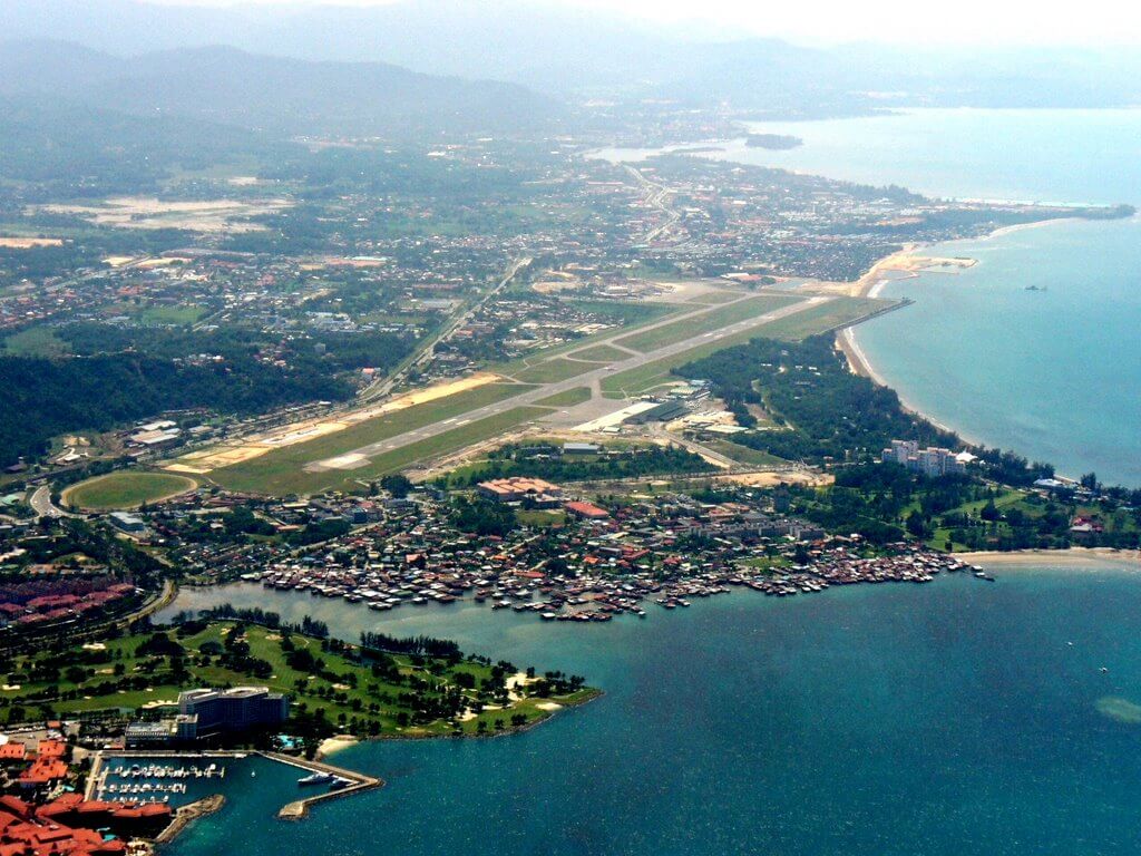 Gadis Termuda Terbang Solo Mengelilingi Dunia Pilih Kota Kinabalu Sebagai Lokasi Persinggahan