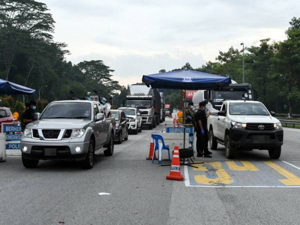 Uggah : Sekatan Jalan Dibubarkan Esok, Perjalanan Rentas Daerah Tidak Lagi Memerlukan Permit Polis
