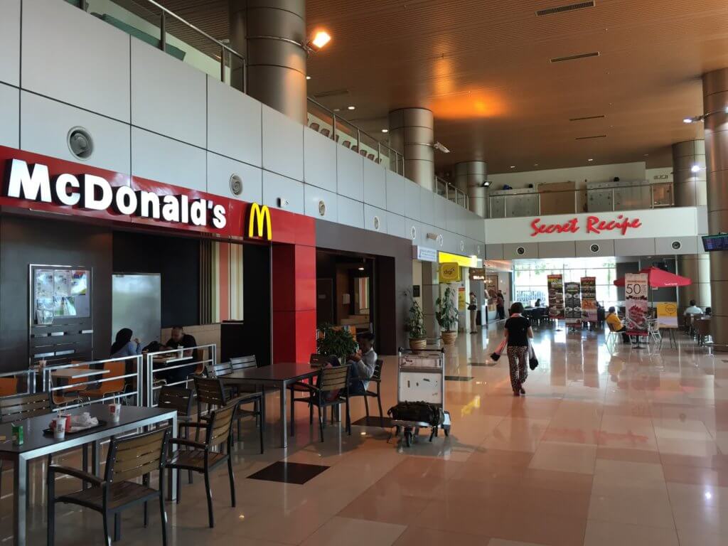 Kami Tanya Pendapat Netizen Dan Ini Jawapan Mereka Tentang Kedai Yang Patut Buka Di Airport Kuching