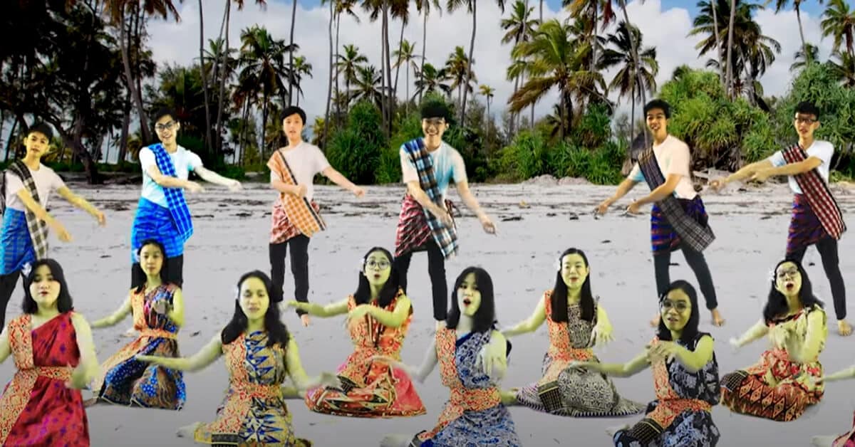 Satu-Satunya Wakil Malaysia, Kelab Koir Sekolah Menengah Swasta St Joseph Menjuarai Pertandingan Choral Busan
