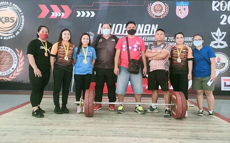 4 Atlet Wanita Sabah Ini Berjaya Bolot 4 Pingat Emas Kejohanan Angkat Berat Kebangsaan