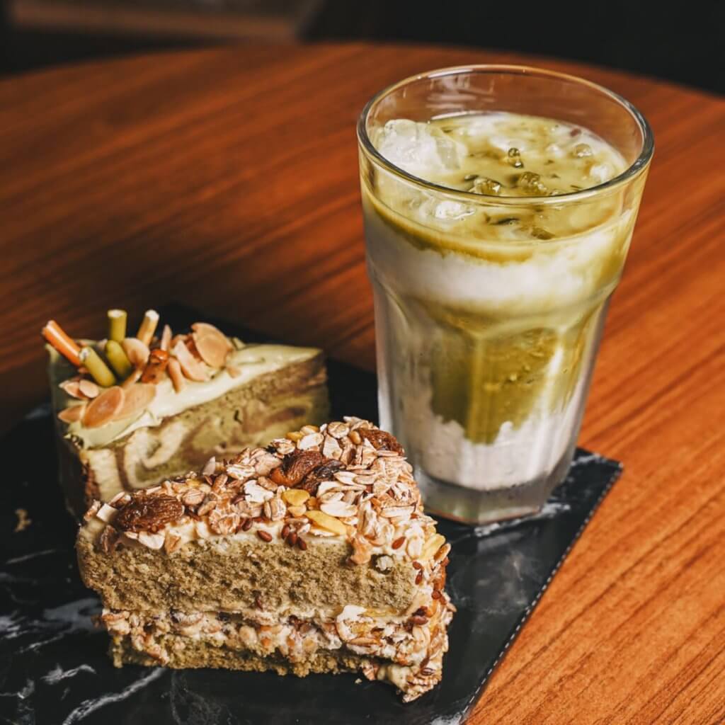 Ini Cafe Menarik Yang Menawarkan Suasana Santai Di Miri Anda Boleh Cuba