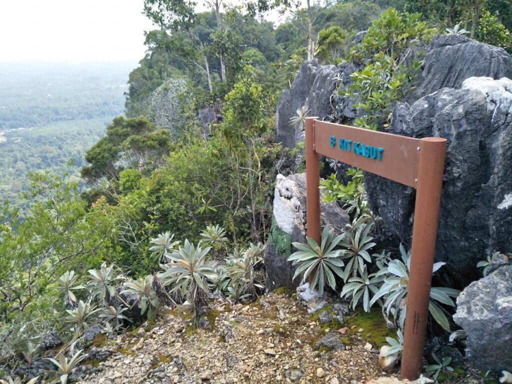 Bukit Kasut Di Miri Ini Hidden Gem Untuk Penggemar Hiking