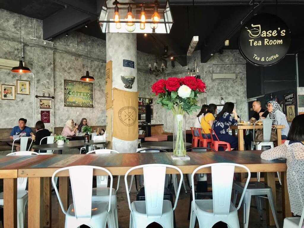 Kepada Penggemar Manisan, Ini Adalah 7 Kafe Pastri Yang Anda Mesti Cuba Di Kuching