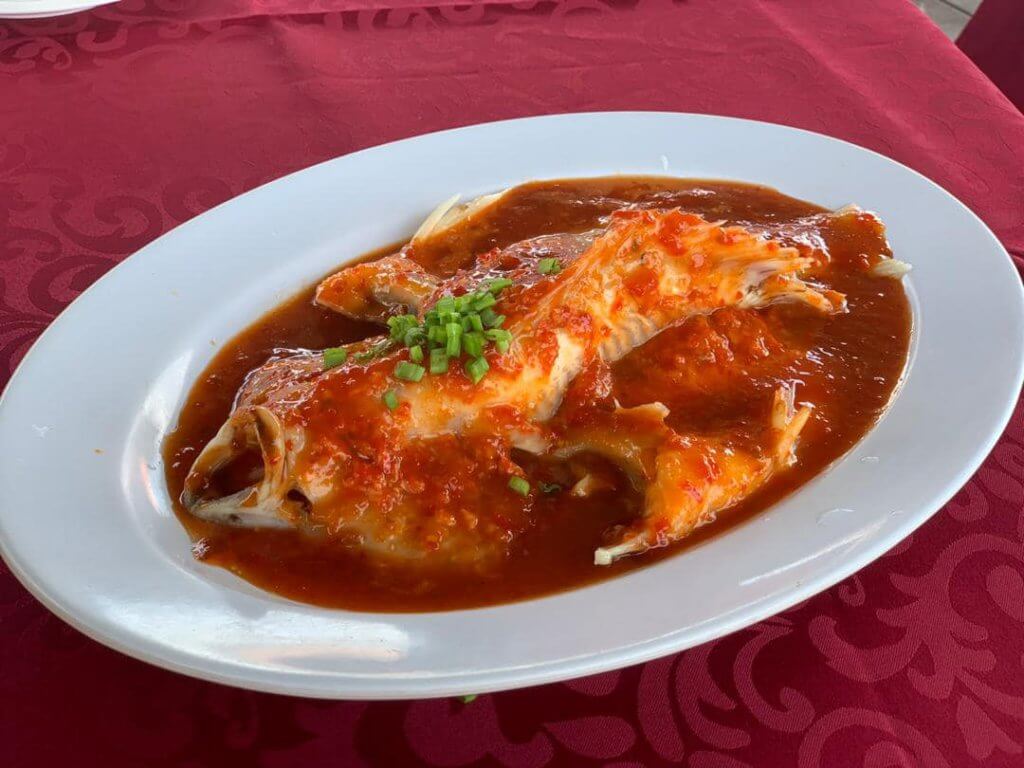 Ini Kedai Seafood Best Di Papar, Makan Siakap Murah Siap Boleh Naik Bot Tengok Kelip-Kelip
