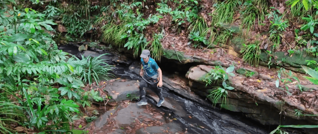 Jungle Trekking Di Taman Bukit Tumbina Bintulu, Trail Santai Hingga Ke Pantai Tanjung Batu