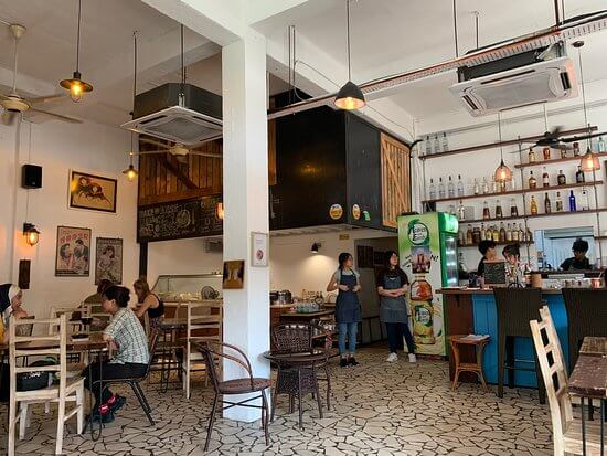 Klasik Dan Estetik, 3 Kafe Di Sabah Yang Anda Patut Cuba Untuk Road Trip Foodie Anda