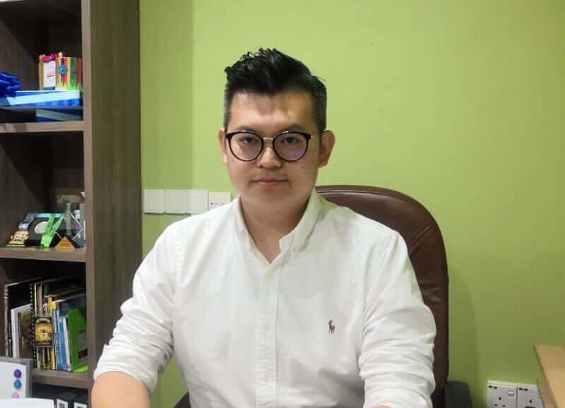 'Pembuli Keluarga Malaysia', MP Dr Kelvin Yii Tuntut PM Minta Maaf Selepas 'Mengancam' Rakyat Sarawak