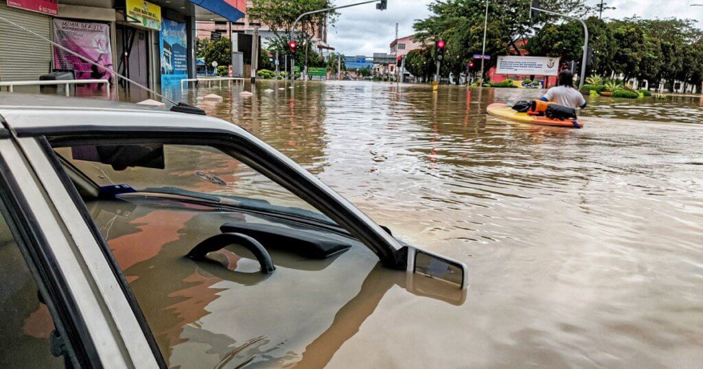 KOTETINGGI4 BHfield image socialmedia.var 1609756382 Ini 5 Kompilasi Kisah Rakyat Jaga Rakyat Semasa #DaruratBanjir