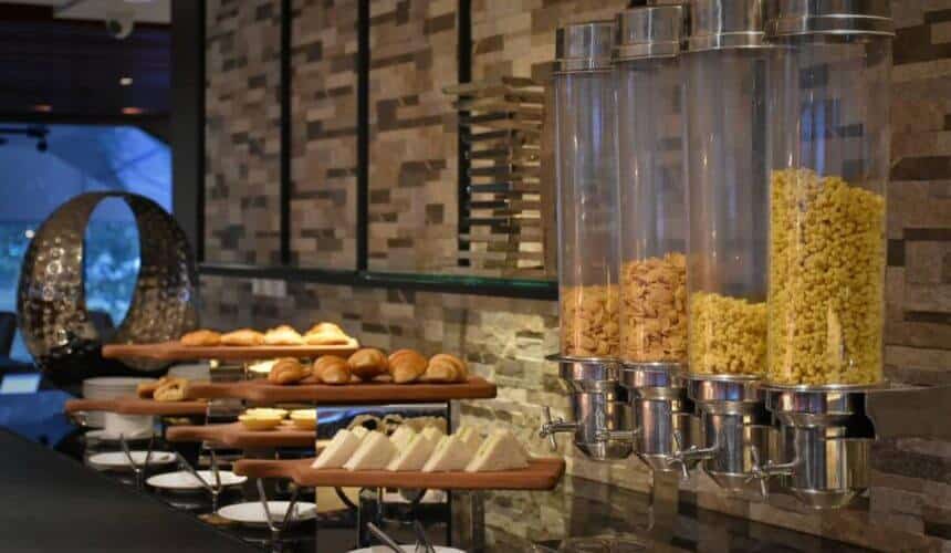 Sambut Krismas Bersama Keluarga, Ini 4 Hotel Menyediakan Buffet Bawah RM100 Seorang Di Kuching