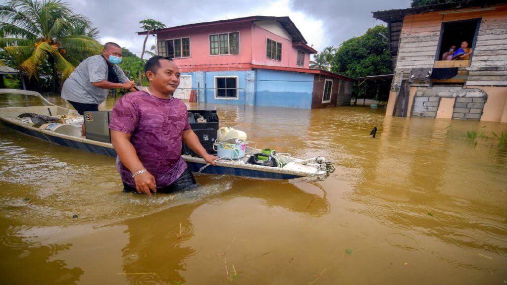 Hujan Berterusan Dari 27 Hingga 29 Disember, MetMalaysia Minta Rakyat Sabah Dan Sarawak Siap Sedia Hadapi Banjir 