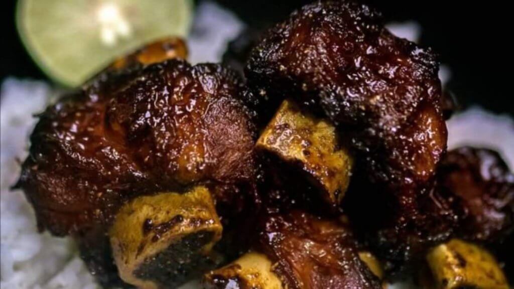 Nak Cuba Makanan Sedap Dengan Harga Berpatutan, Jom Singgah Ke Original Sia Sineq Di Kuching