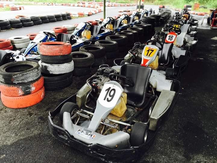 Minat Sukan Ekstrem? Jom Cuba Sukan Lumba Go-Kart Di Serapi Borneo Race Track Kuching