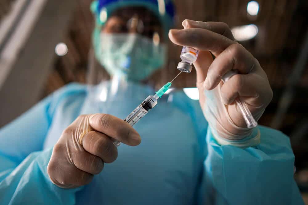 Mungkin Terima Suntikan Kali Keempat, Campuran Sinovac-Pfizer Dikatakan Kurang Berkesan Lawan Omicron