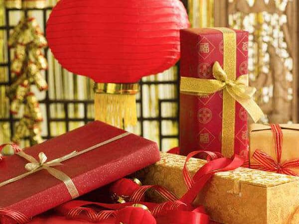gift ideas Tak Dibenarkan Menyapu Rumah, Ini 5 Pantang Larang Tentang Tahun Baru Cina Yang Mungkin Anda Tak Tahu