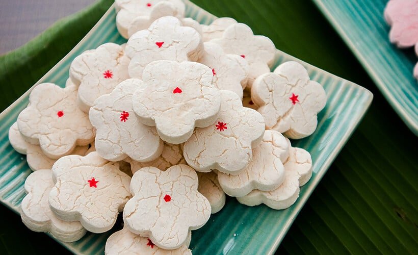 8 Makanan 'Bawa Tuah' Yang Lazimnya Dihidangkan Semasa Hari Tahun Baru Cina