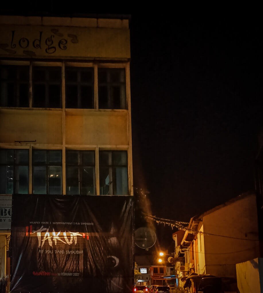 Uji Tahap Keberanian Anda Di Rumah Hantu Bersiri Pertama Di Sarawak