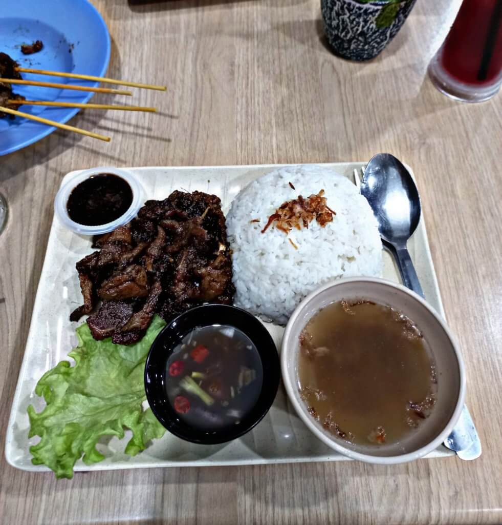 Tak Payah Tunggu Kenduri Kahwin, Jom Makan Nasi 'Pengilan' Di Kerencheng Metrocity