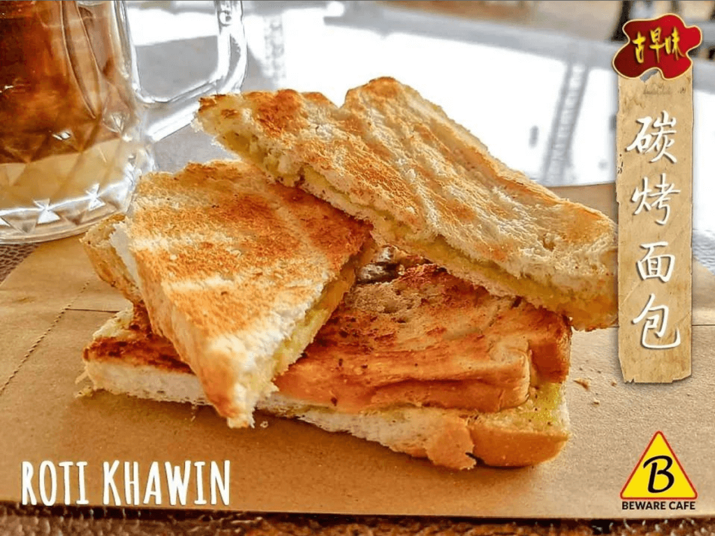 Restoran Dalam Bas Dengan Gaya Vintaj, Nikmati Rasa Keunikan Tempat Makan Di Beware Cafe Miri